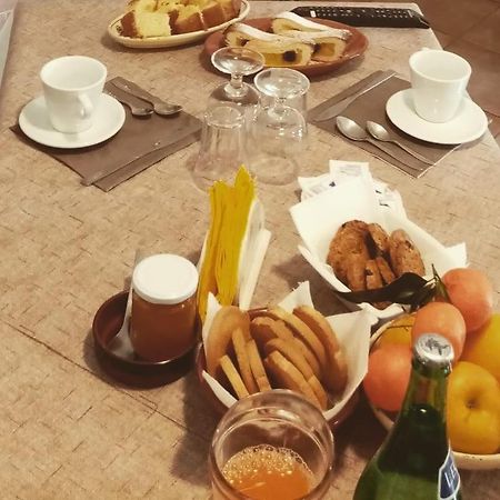 Agriturismo Tre Santi Villa Padula Dış mekan fotoğraf